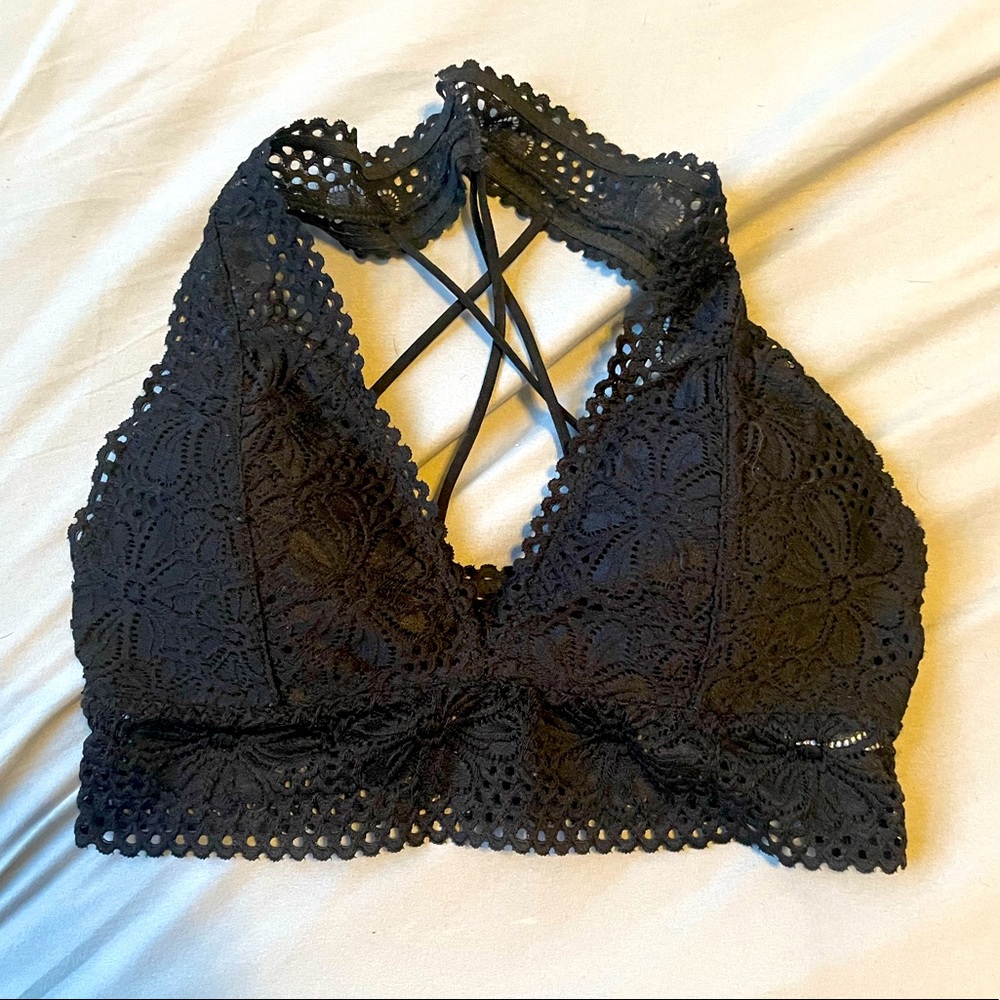 Lacy Black Rue 21 bralette NWOT